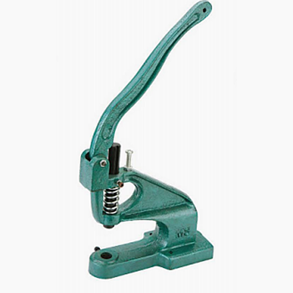 Cloth wrapping machine